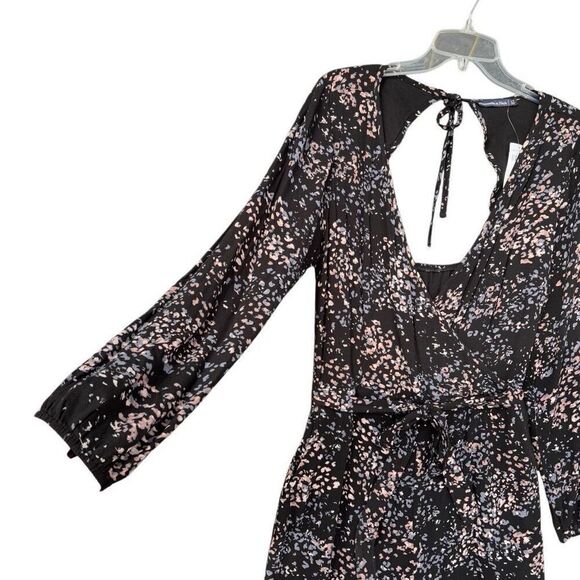 NEW Abercrombie & Fitch Floral Romper Long Sleeve V Neck Jumpsuit Women’s Large - Picture 4 of 12